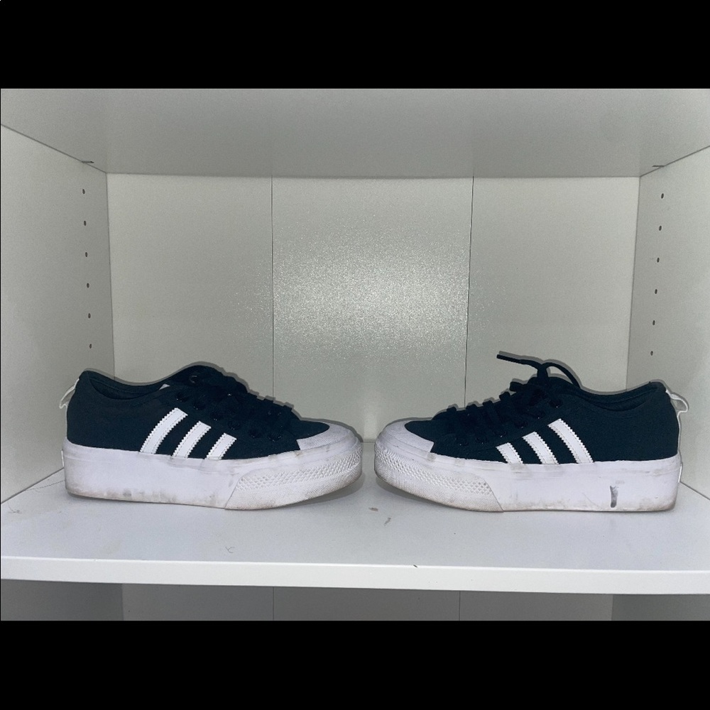 Adidas low top nizza platform - Picture 2 of 3
